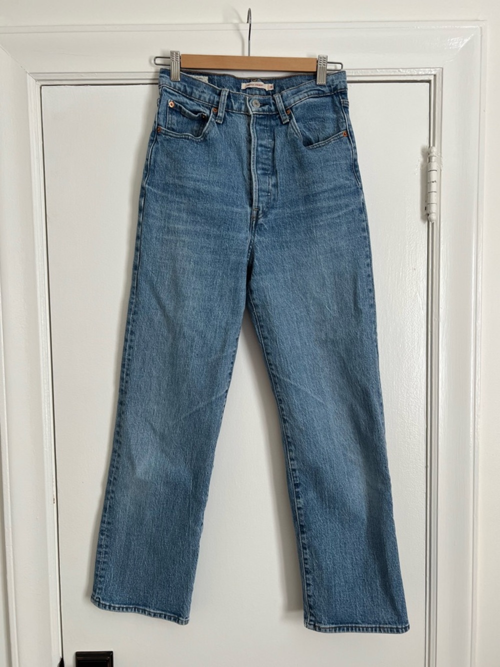 Levi’s Ribcage Straight Ankle Jeans Size 28